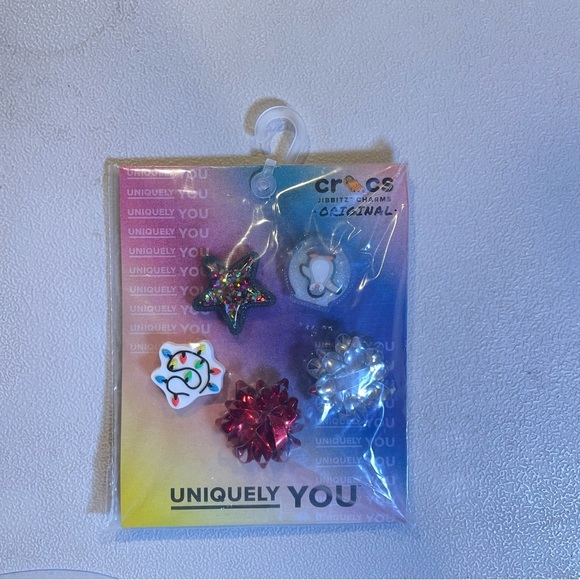 CROCS Other - Uniquely You Crocs Wonderful Times 5 Piece Croc Holiday Jibbitz NWT